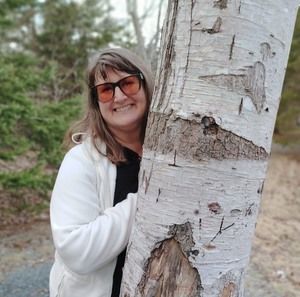 Meet your Posher, Dana